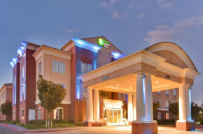 Гостиница Holiday Inn Express Hotel & Suites Ontario Airport-Mills Mall, an IHG Hotel  Ранчо Какамонга